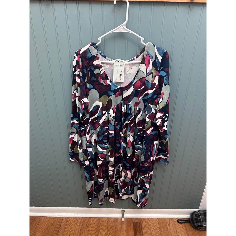 Haptics Paisley Grace Say Dont Go Dress Navy Plum Abstract Print Size M